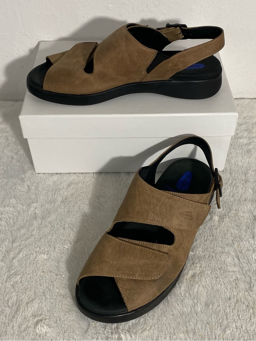 Wolky Nimes Tan Leather Slingback Adjustable Sandals Euro Size 39 (US 8)